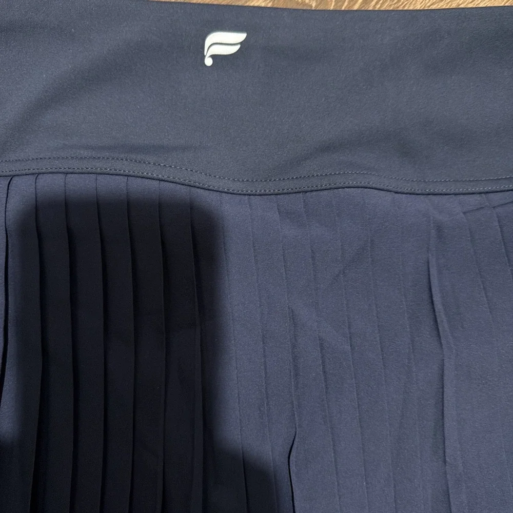 New Fabletics Skort L Womens Blue Hot Shot Pleated Lined Mini Athletic